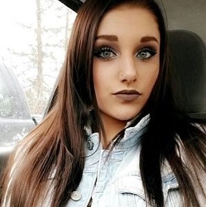 Meet your Posher, Meghan